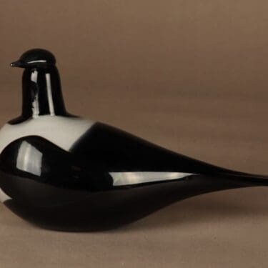 Nuutajärvi lintu , Harakka, suunnittelija Oiva Toikka, Harakka|signeerattu