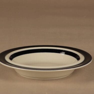 Arabia Anemone lautanen, syvä, suunnittelija Ulla Procope, syvä, raitakoriste