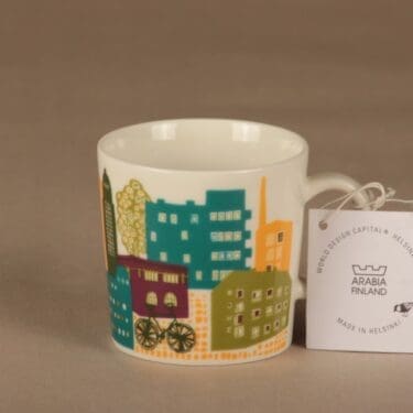 Arabia Kotikaupunki Keskusta, 0.3 l, suunnittelija Miira Zukale, 0.3 l