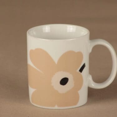 Marimekko Unikko muki, beige, suunnittelija Maija Isola, kukka, unikko