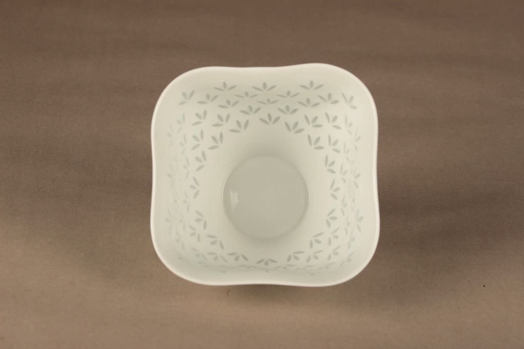 Arabia FK 8 maljakko, riisiposliini, suunnittelija Friedl Holzer-Kjellberg, riisiposliini, signeerattu kuva 3