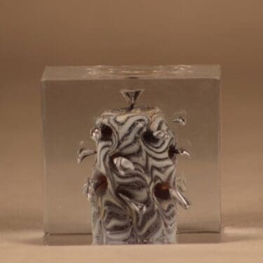 Nuutajärvi Vuosikuutio taide-esine 1979 suunnittelija Oiva Toikka