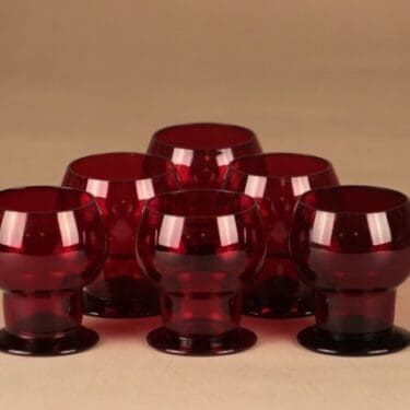 Nuutajärvi 1111 viinilasi rubiininpunainen suunnittelija Kaj Franck