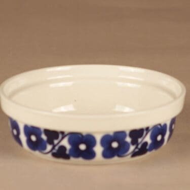 Arabia Aamu kulho, sinivalkoinen, suunnittelija Esteri Tomula, kukka