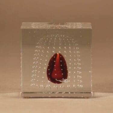 Nuutajärvi vuosikuutio, 2016, suunnittelija Oiva Toikka, 2016, ei signeerattu