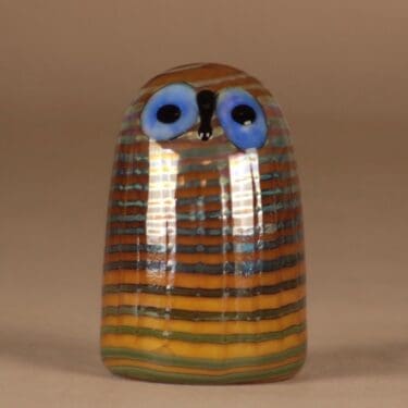 Nuutajärvi lintu , Pikku pöllö, suunnittelija Oiva Toikka, Pikku pöllö, signeerattu