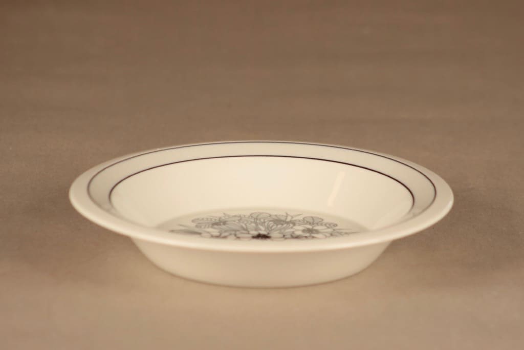 Arabia Krokus lautanen, syvä, suunnittelija Esteri Tomula, syvä, kukka, serikuva