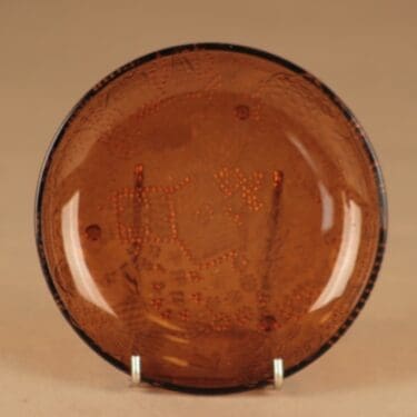 Nuutajärvi Fauna lautanen, 15 cm, suunnittelija Oiva Toikka, 15 cm|eläin-aihe