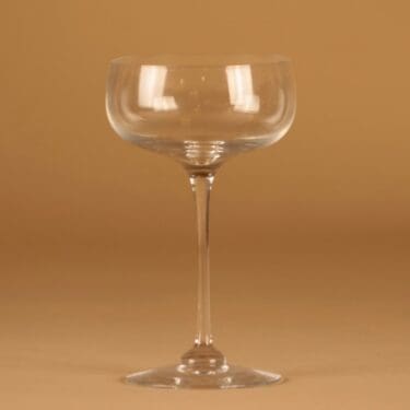 Iittala Aurora jälkiruokamalja, kirkas, suunnittelija Heikki Orvola, jalallinen