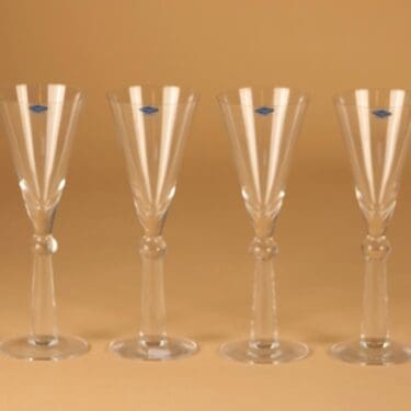 Nuutajärvi Lili liköörilasi, kirkas, 4 kpl, suunnittelija Heikki Orvola, 10 cl