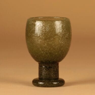 Nuutajärvi Iglu viinilasi, vihreä, suunnittelija Oiva Toikka, signeerattu